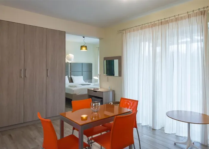 Venus With Private Pool, 2min To The